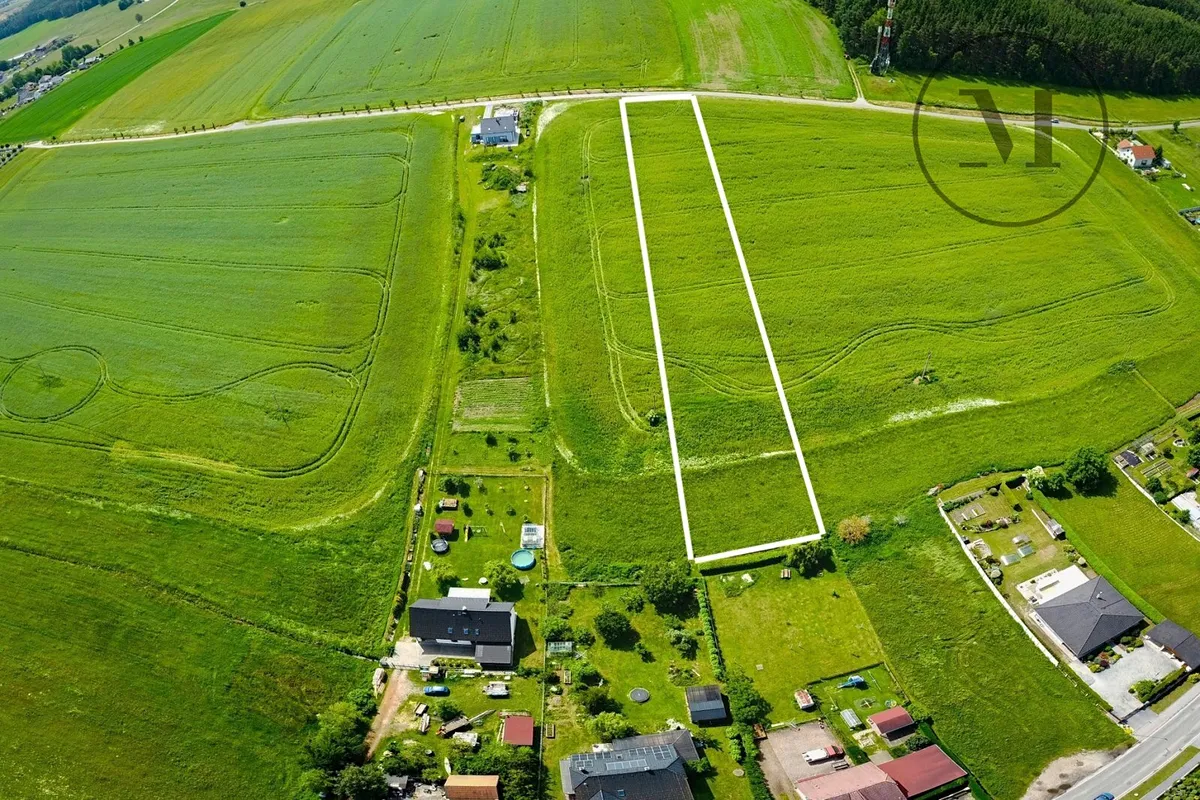 Prodej stavebního pozemku 5878 m²